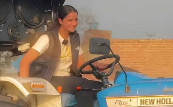 Influencer Gurmanjot Kaur Tractor girl porn video