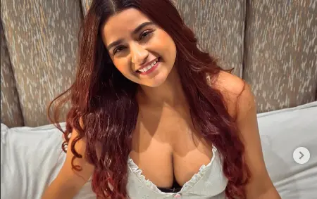 Suhana Khan Nude Join My App collection