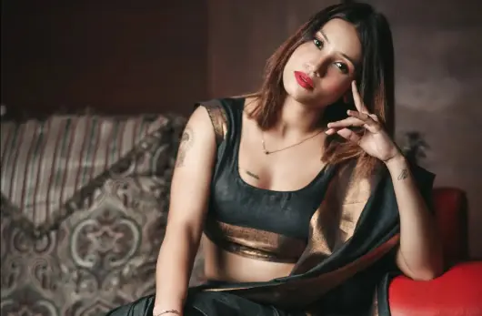 Actress Alendra Bill Nude App Video in HD